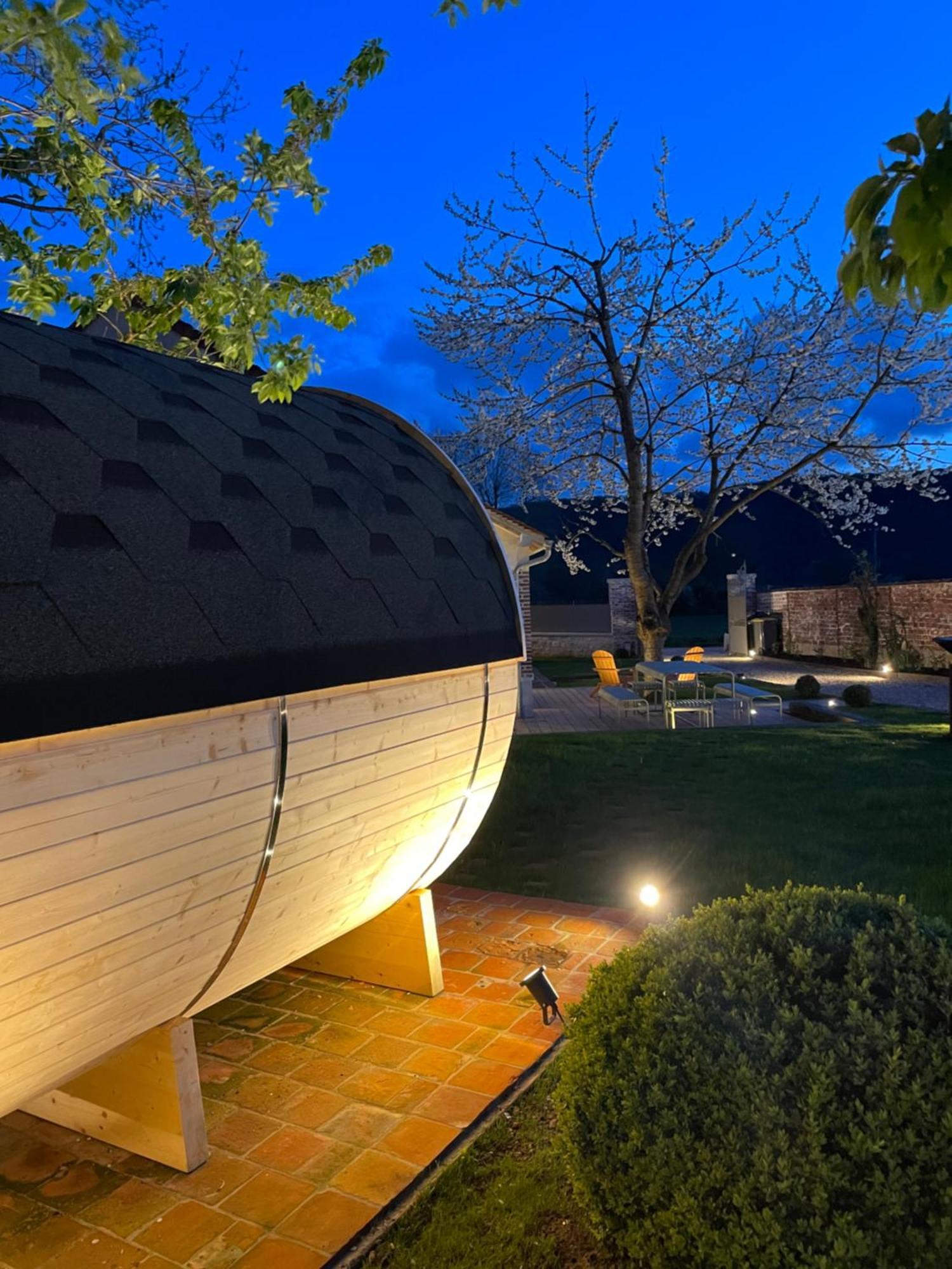 La Petite Maison De Giverny - Gite De Charme 5 Etoiles Au Coeur Du Village - 3 Chambres Экстерьер фото